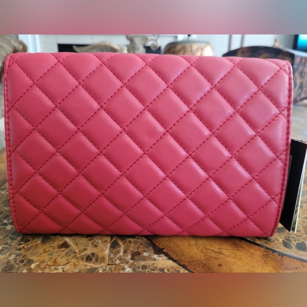 Badgley Mischka Red Quilted Chain Bag - Picture 3 of 9